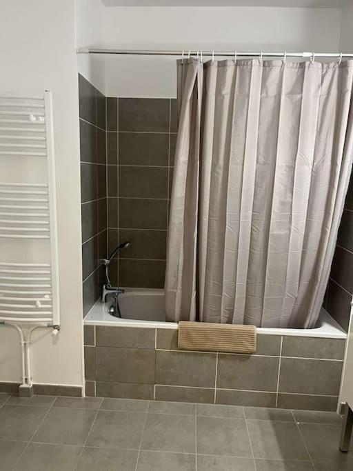 Chez David Apartment Villejuif Luaran gambar